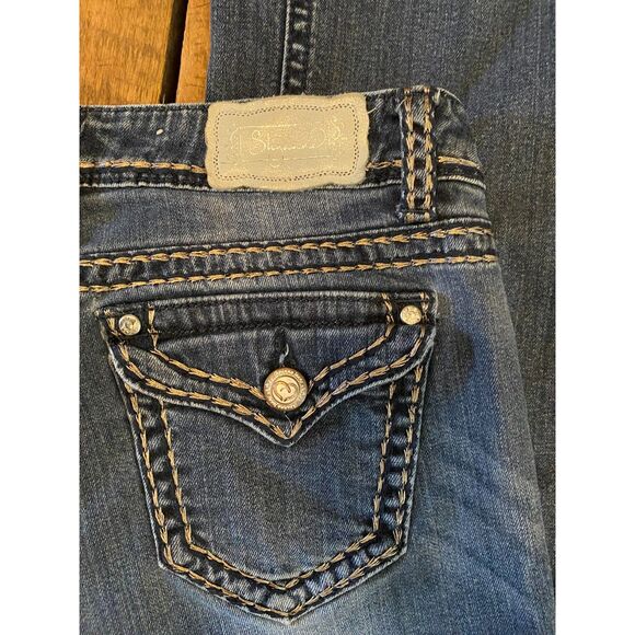 Shyanne Anne Bootcut Distressed Denim Jeans Size 32R - Picture 7 of 9